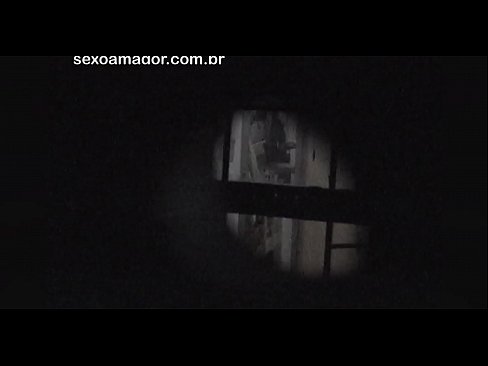 ❤️ Ndị njem agbataobi zoro n'azụ brik nwere oghere na-ese vidiyo na nzuzo na Blondie ❤️ na porn% ig.dreamlandpassionfever.ru%
